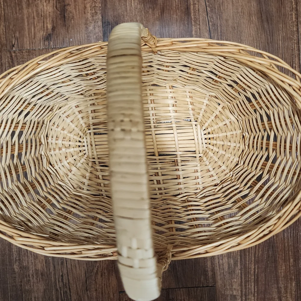 Natural Oversize Woven Eadter Or Flower Basket with Handle